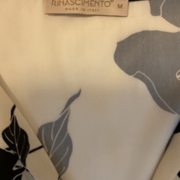 Rinascimento Black and White Leaf Pattern Blouse with feathers - Picture 10 of 10